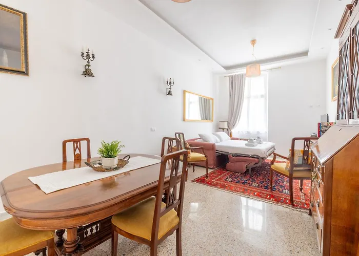 Pellegrino Charming By Varental Apartment
