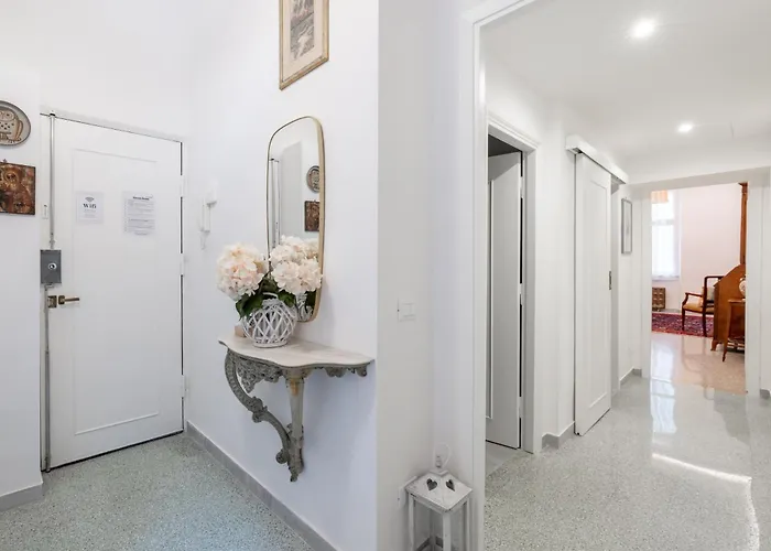 Apartment Pellegrino Charming By Varental